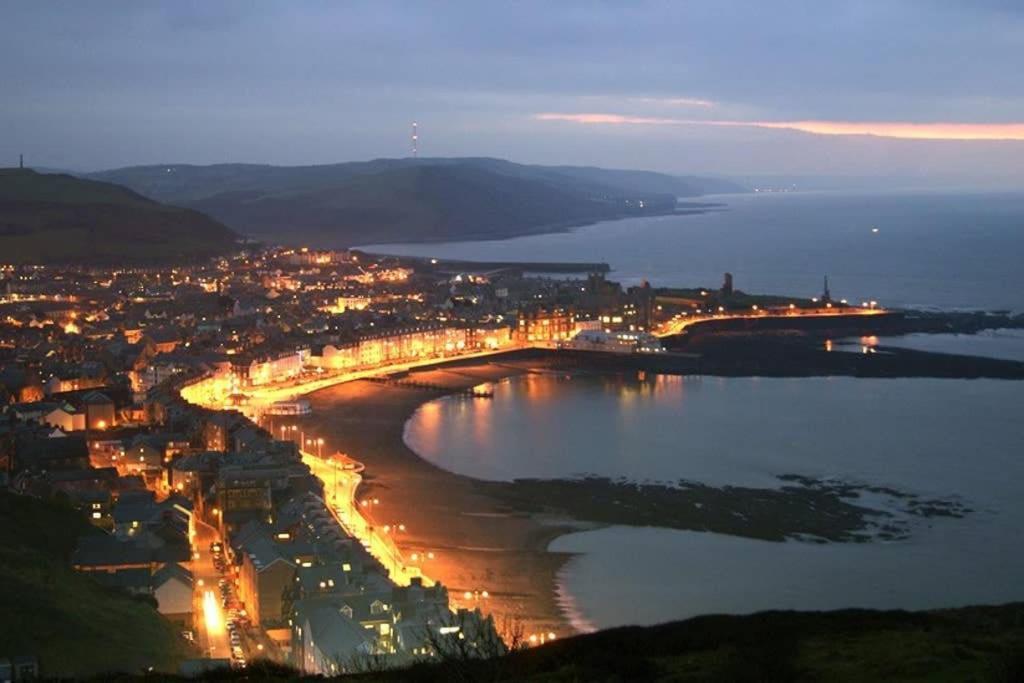 Bridge View Victorian Townhouse Central Aberystwyth Sleeps 6 Exteriér fotografie